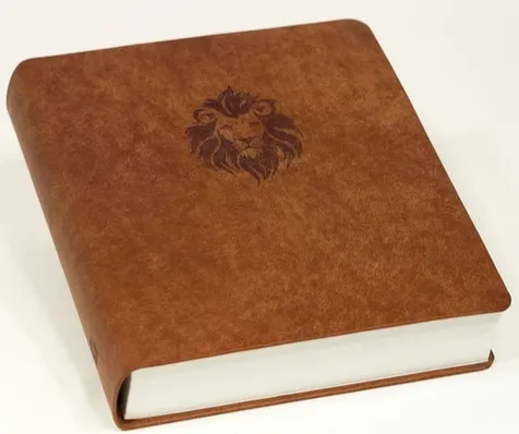 Sconi Bibel mit Löwe - Rotbrauner Leder